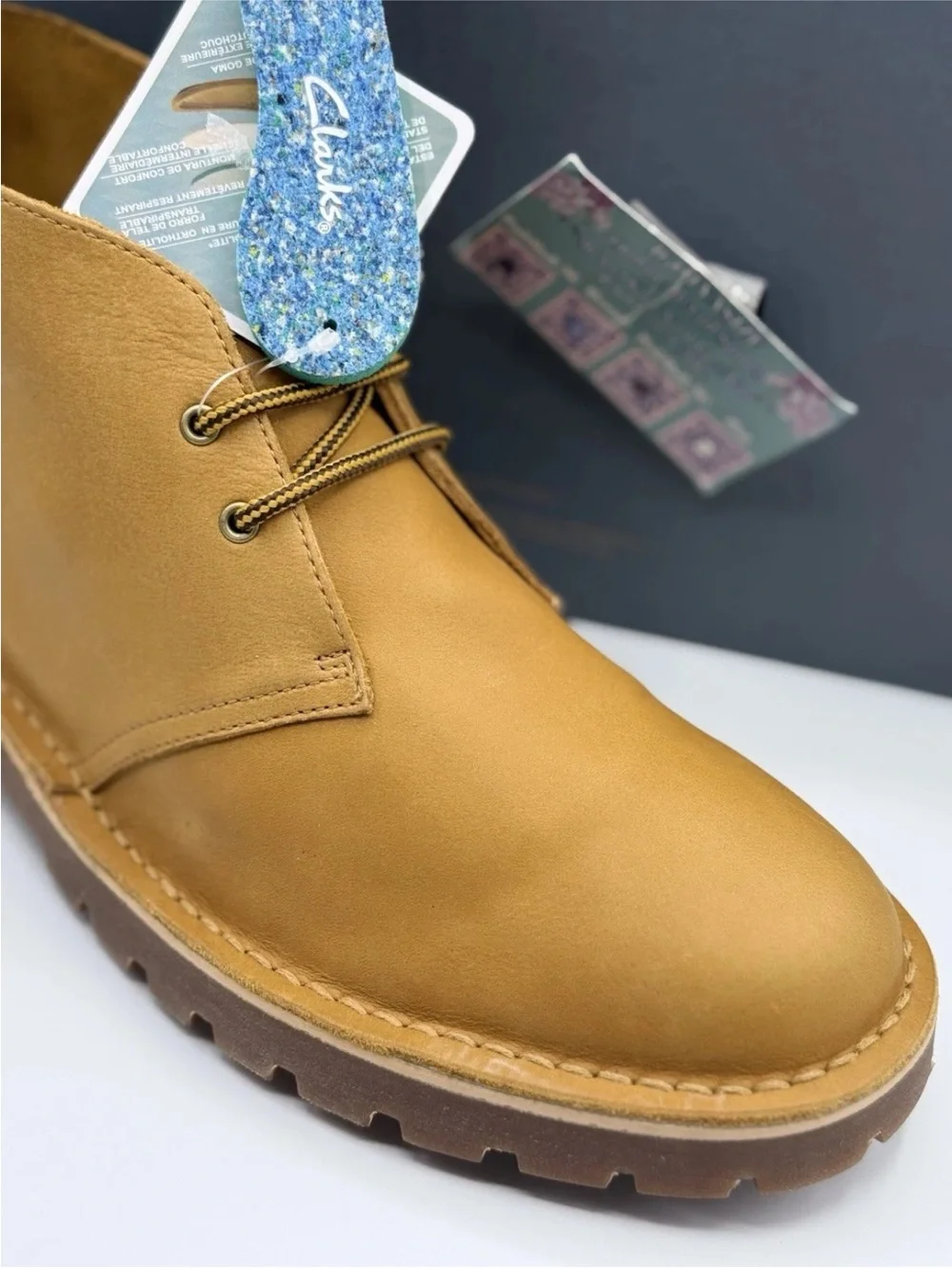 CLARKS BUSHACRE 3 CHUKKA BOOTS (9.5)